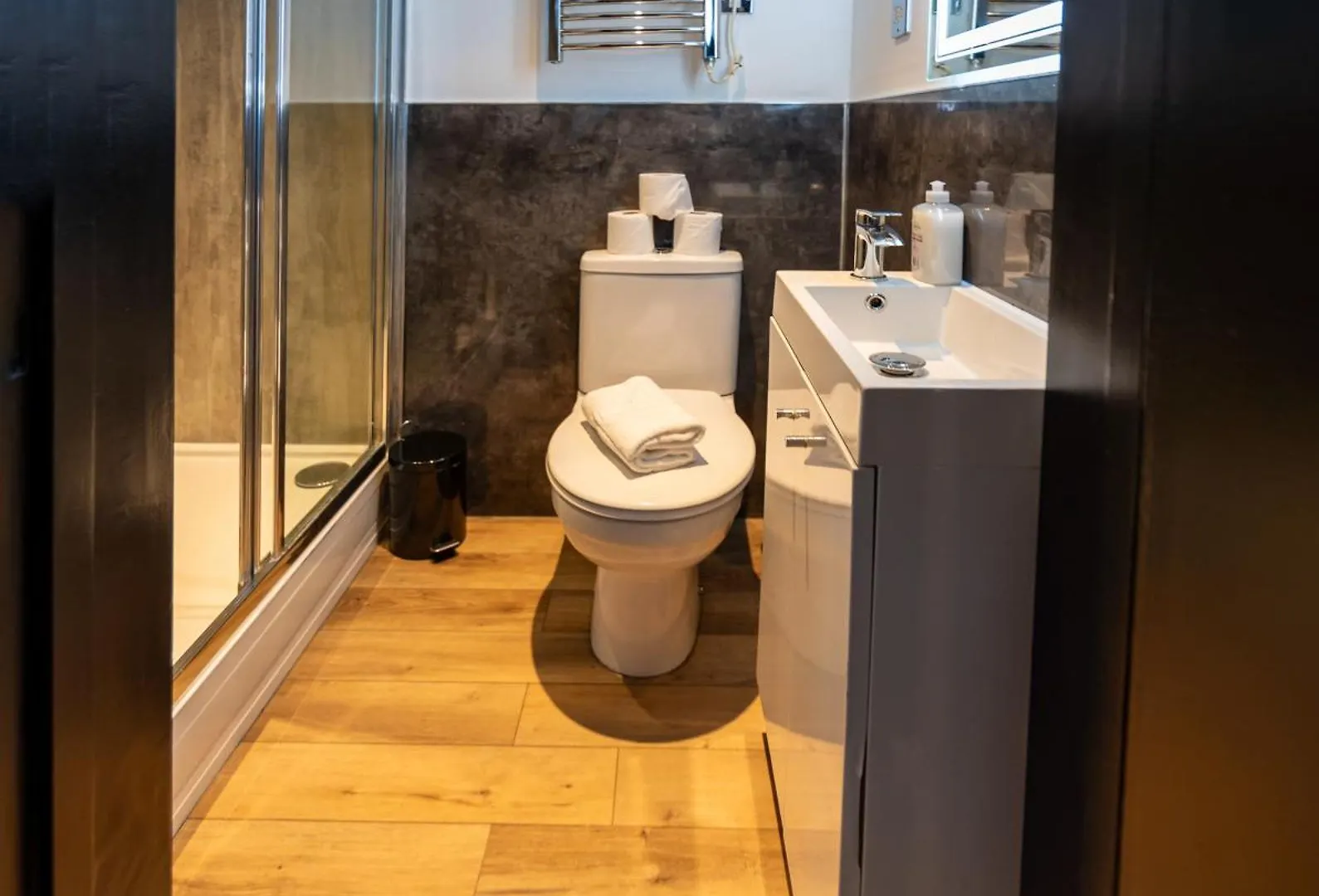 Short-Term Studio Stays With Parking Subject To Availability Hove